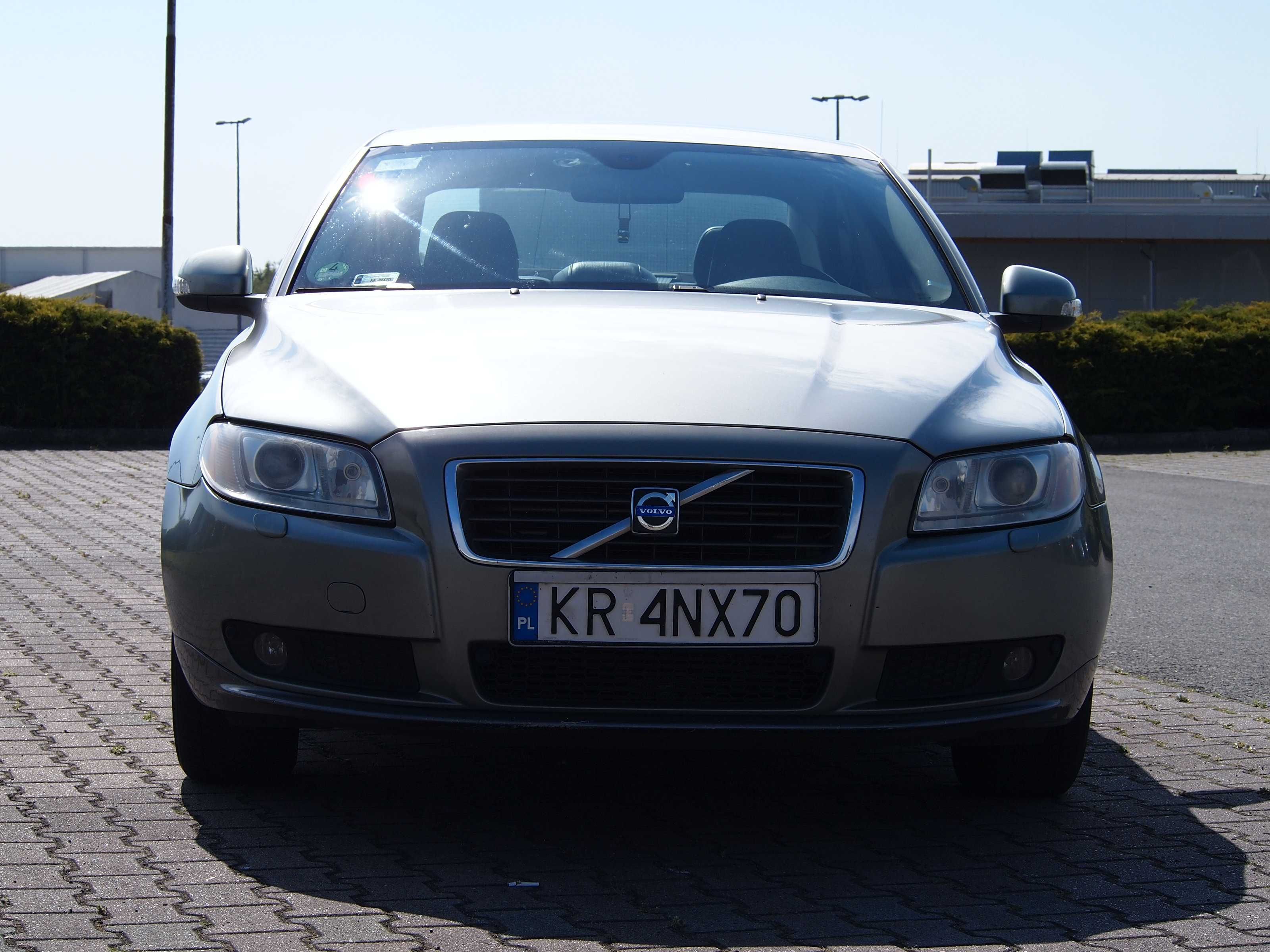 VOLVO S80 2.5t 200km