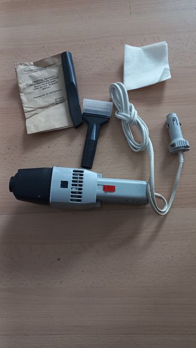 Odkurzacz samochodowy PRL