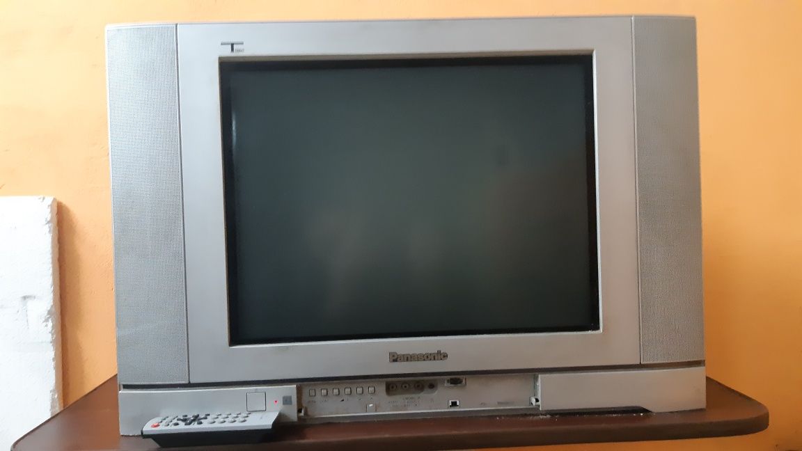 Телевизор Panasonic 21"