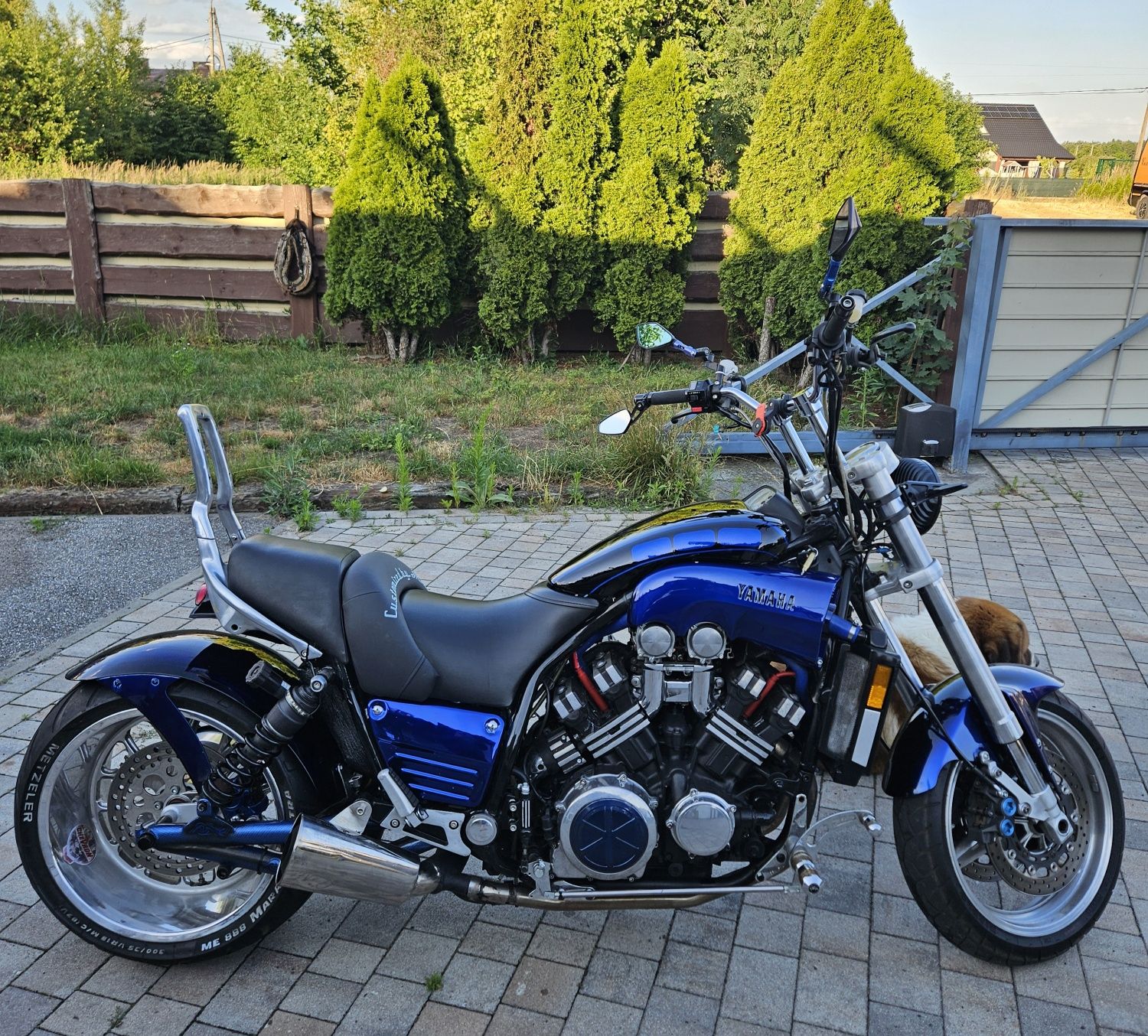 Yamaha v max 1200 custom
