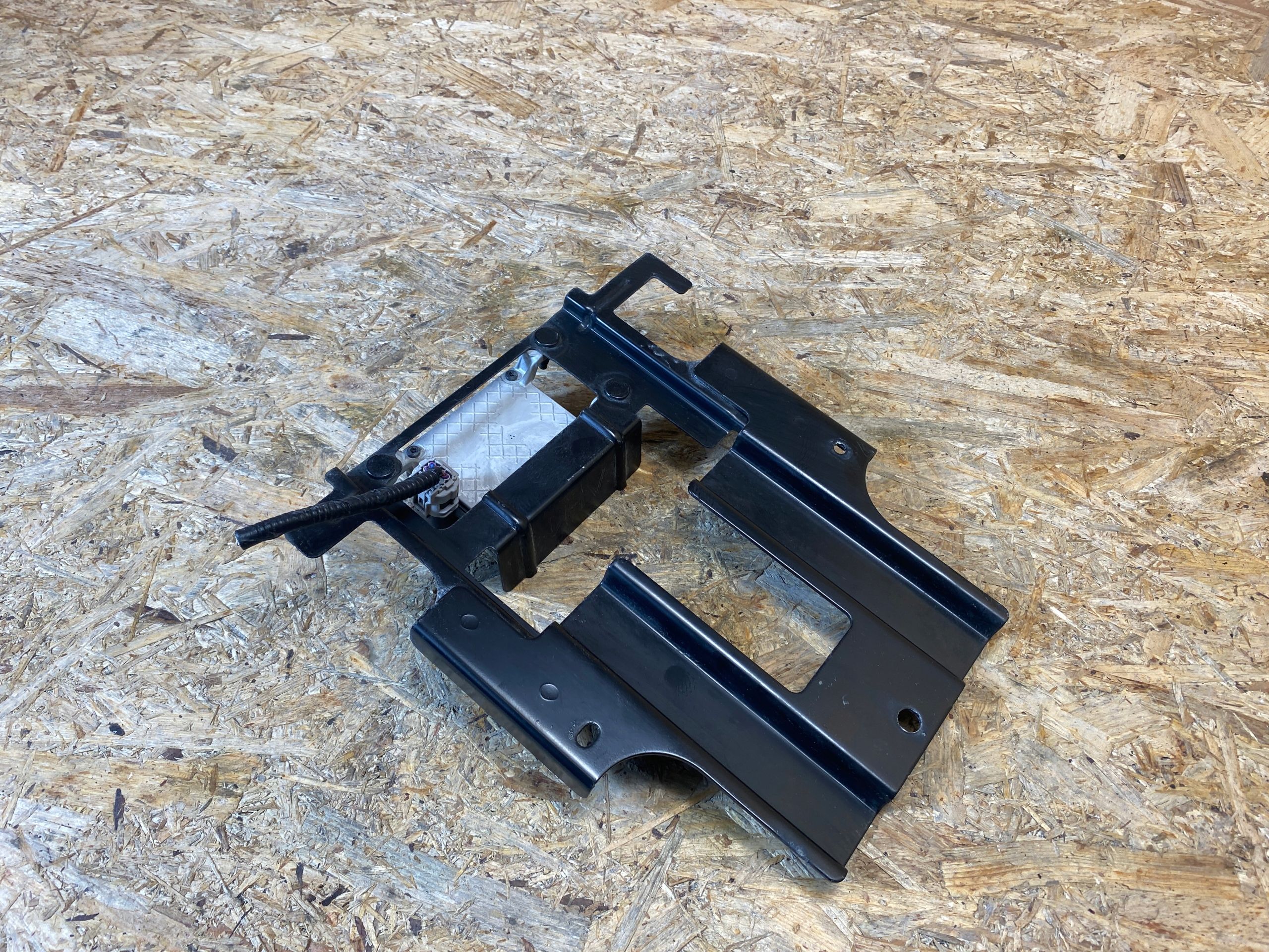 Radar Sensor Distronic Nissan Juke II 6PA0C 2019