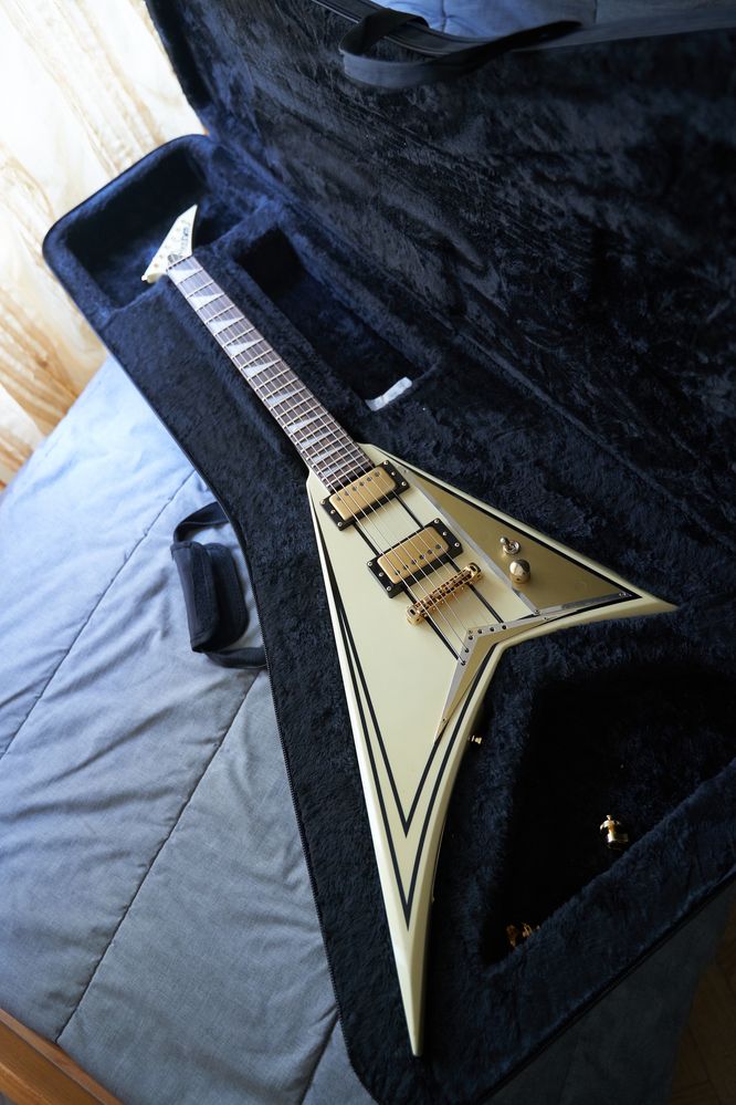 Jackson Pro Series Randy Rhoads RR5 japonesa