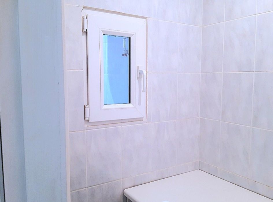 Фасад. Площа S= 60 m2. Салон.