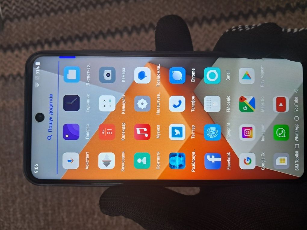 Not 13 pro+ смартфон гарний подарунок іграшка на всі випадки.
