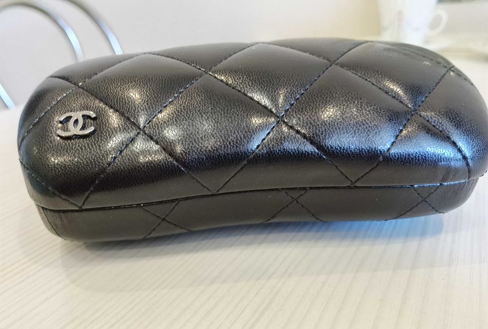 Chanel кофр для очков. Кожанный. Оригинал.