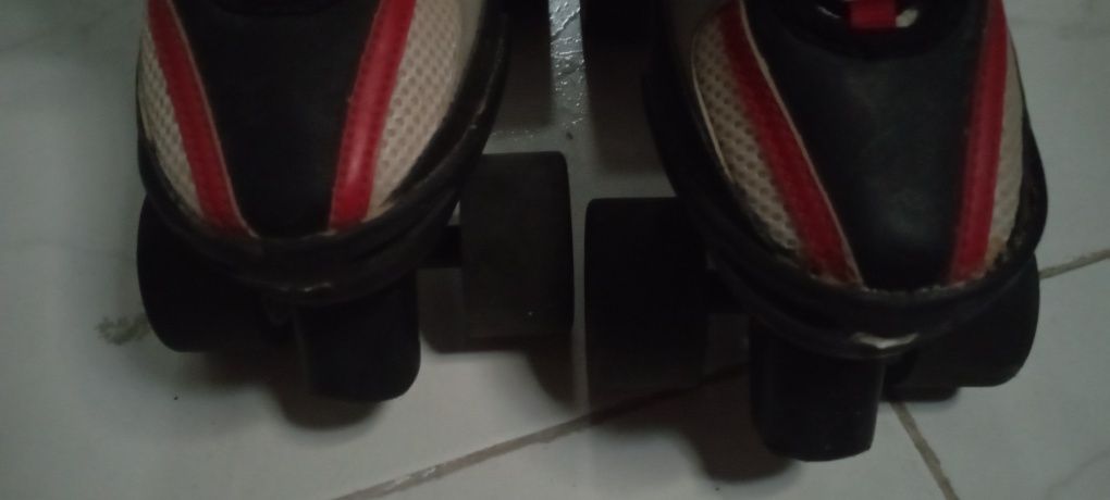 Patins de criança tamanho ajustável