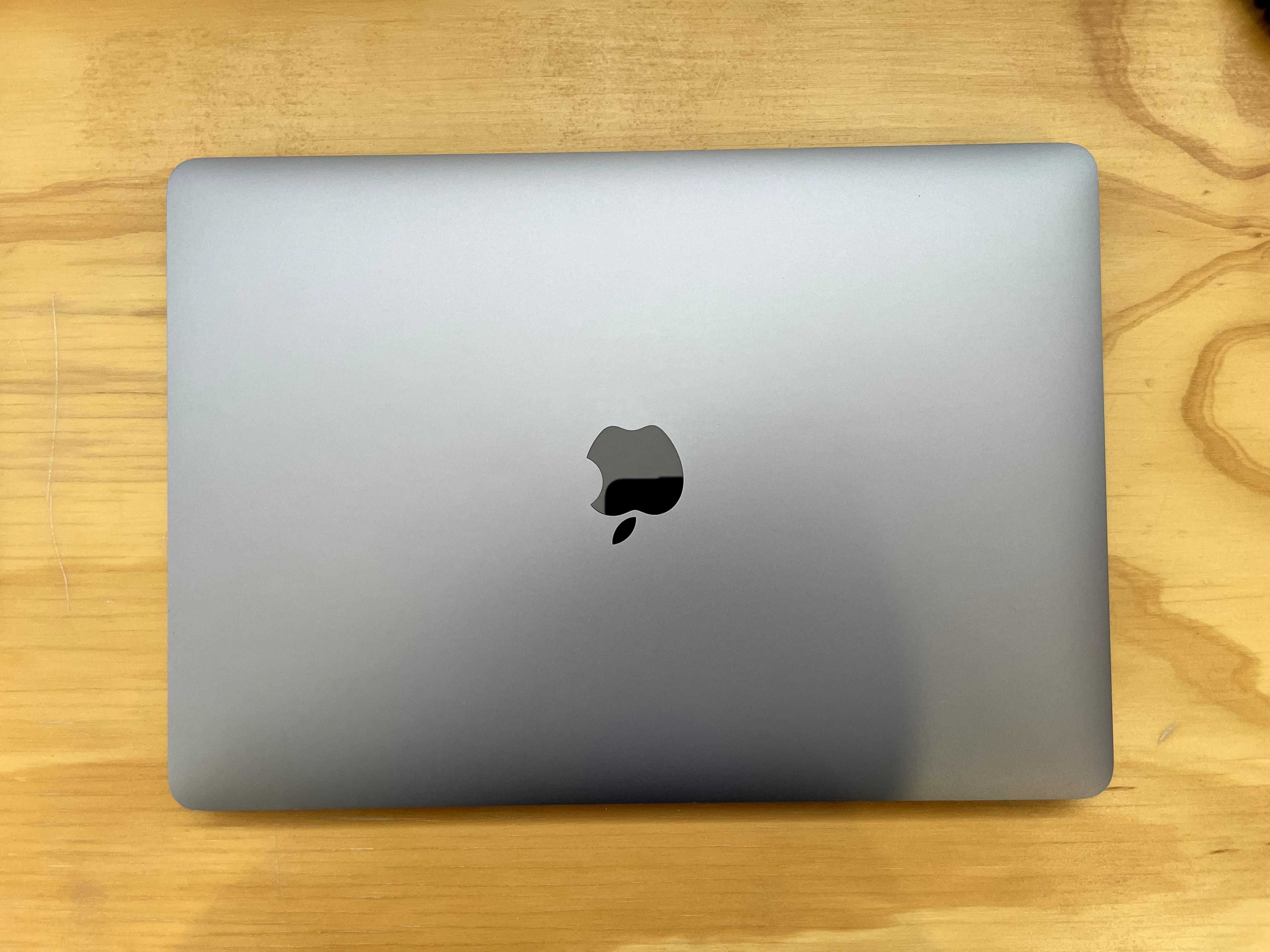 Macbook Pro 13 2020 i5 2ghz 16gb 512gb