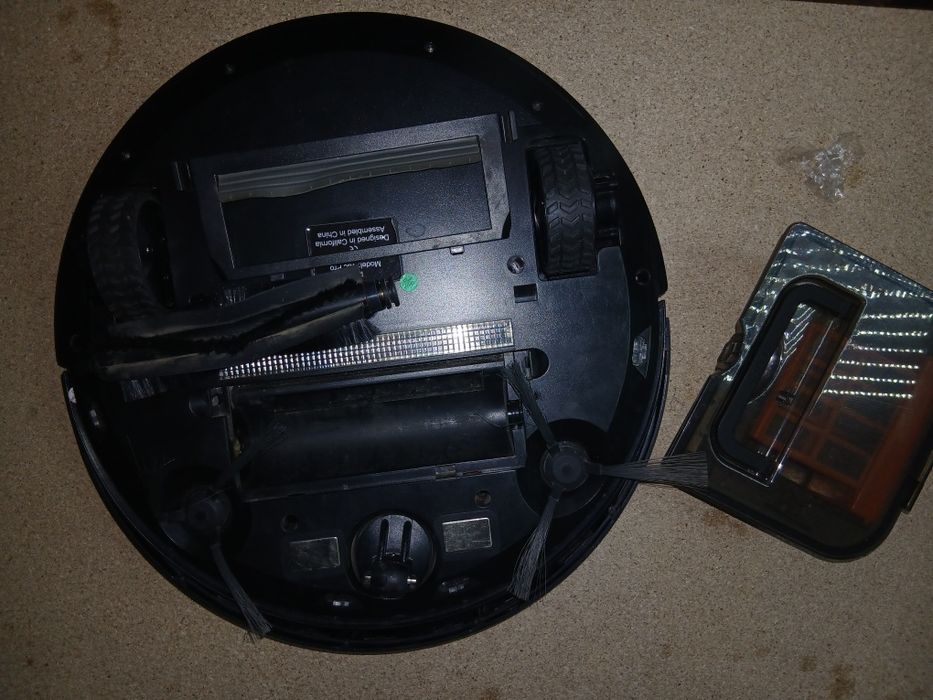 Робот пилосос i Bot Vac на запчастини