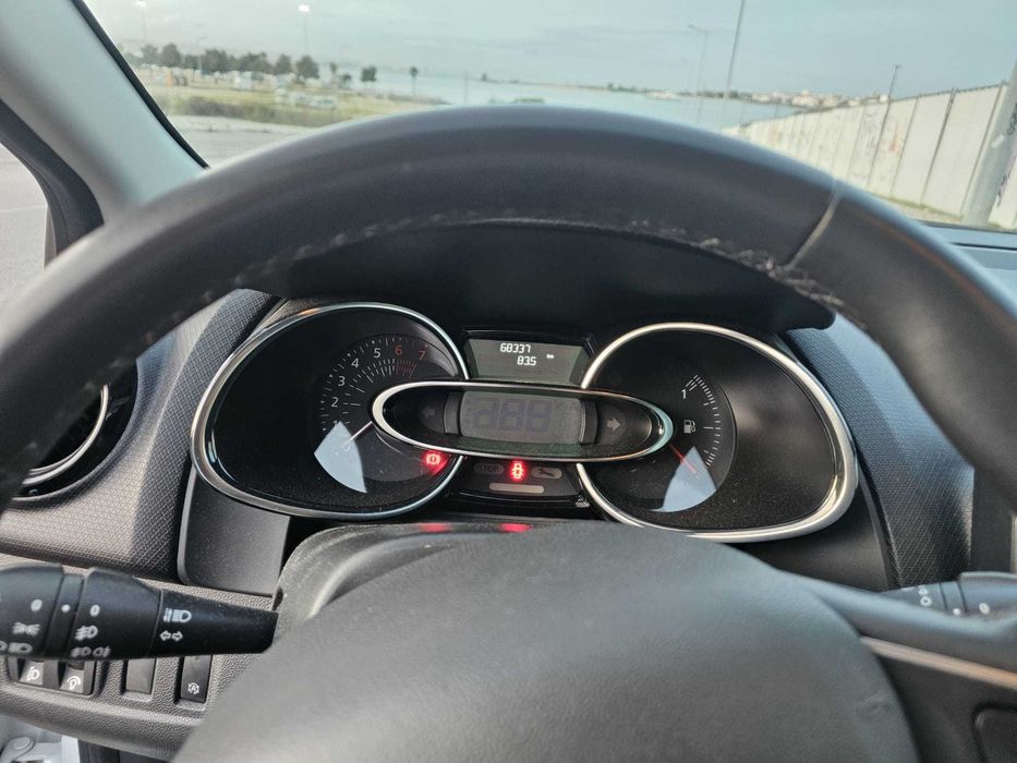 Renault Clio 0.9 Limited