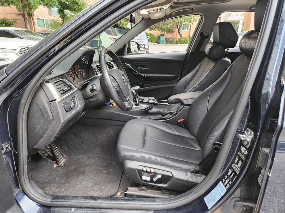 BMW 3 Series (F30) 320d xDrive