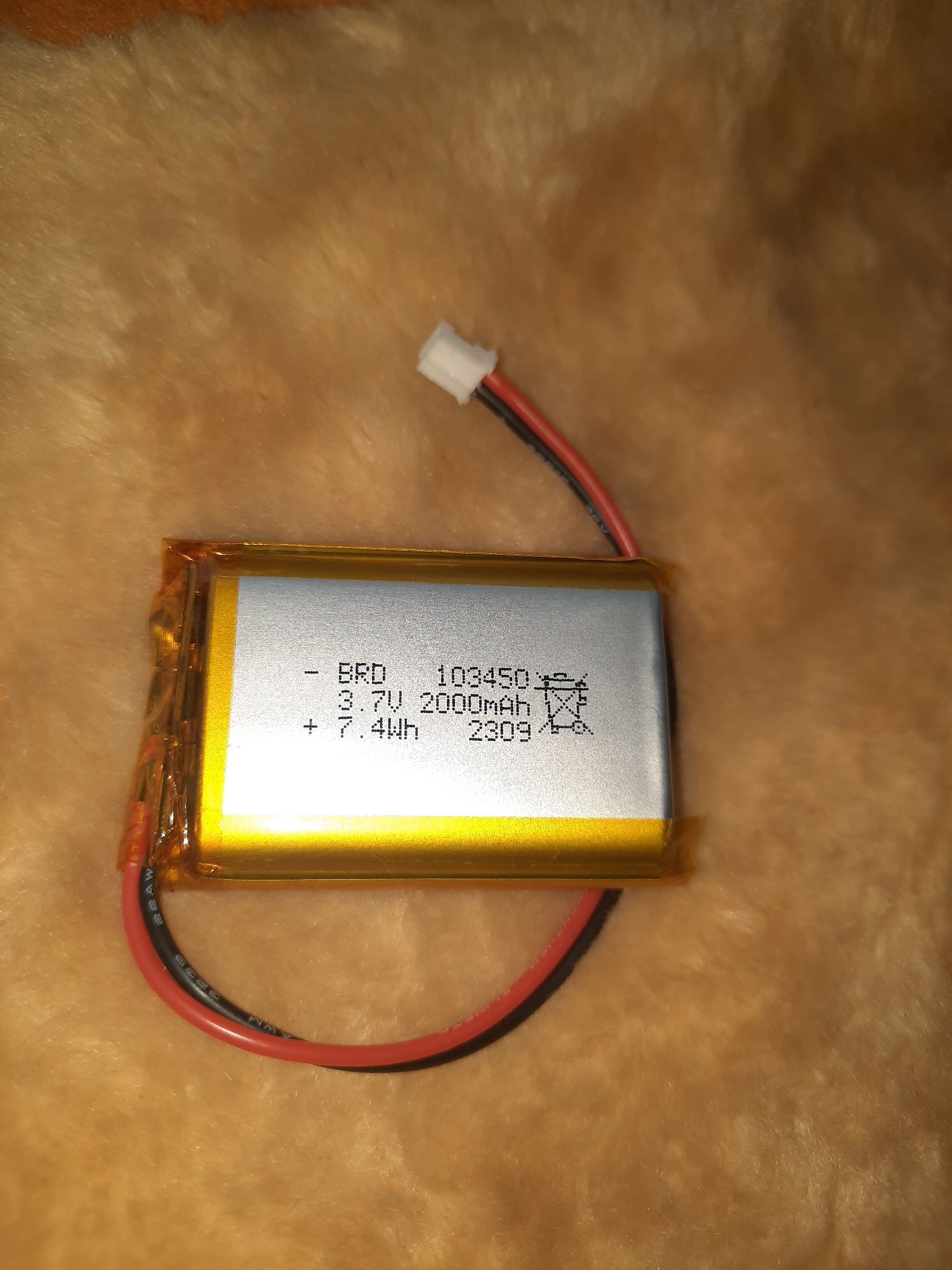 Продам аккумулятор Li-Pol, 3.7В 103450