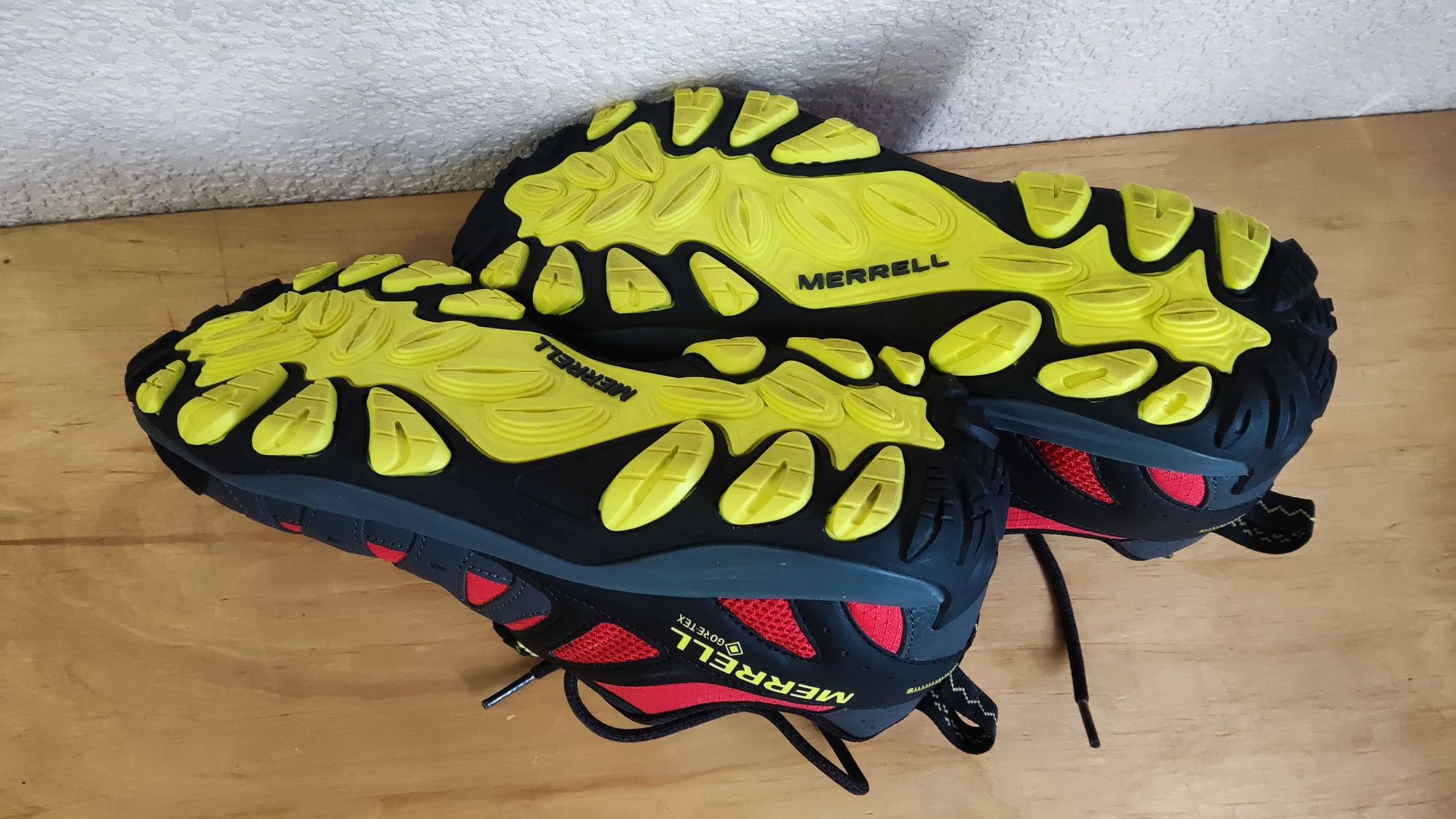 Туристичні кросівки Merrell Accentor 3 Sport GTX M