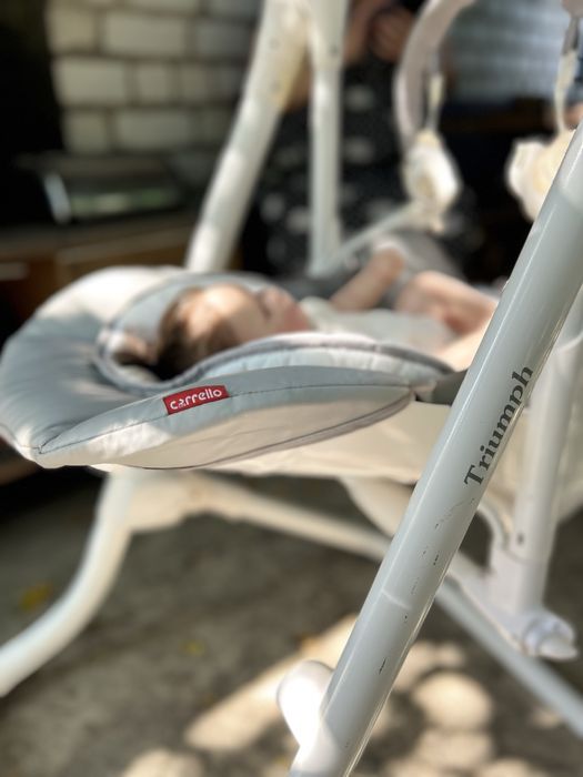 Стільчик-качеля 3 в 1 CARRELLO Triumph