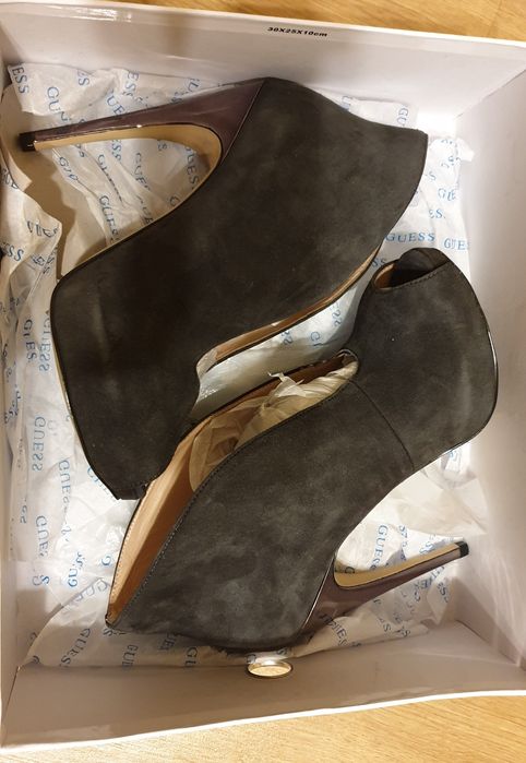 Продам туфли Guess 36 размер