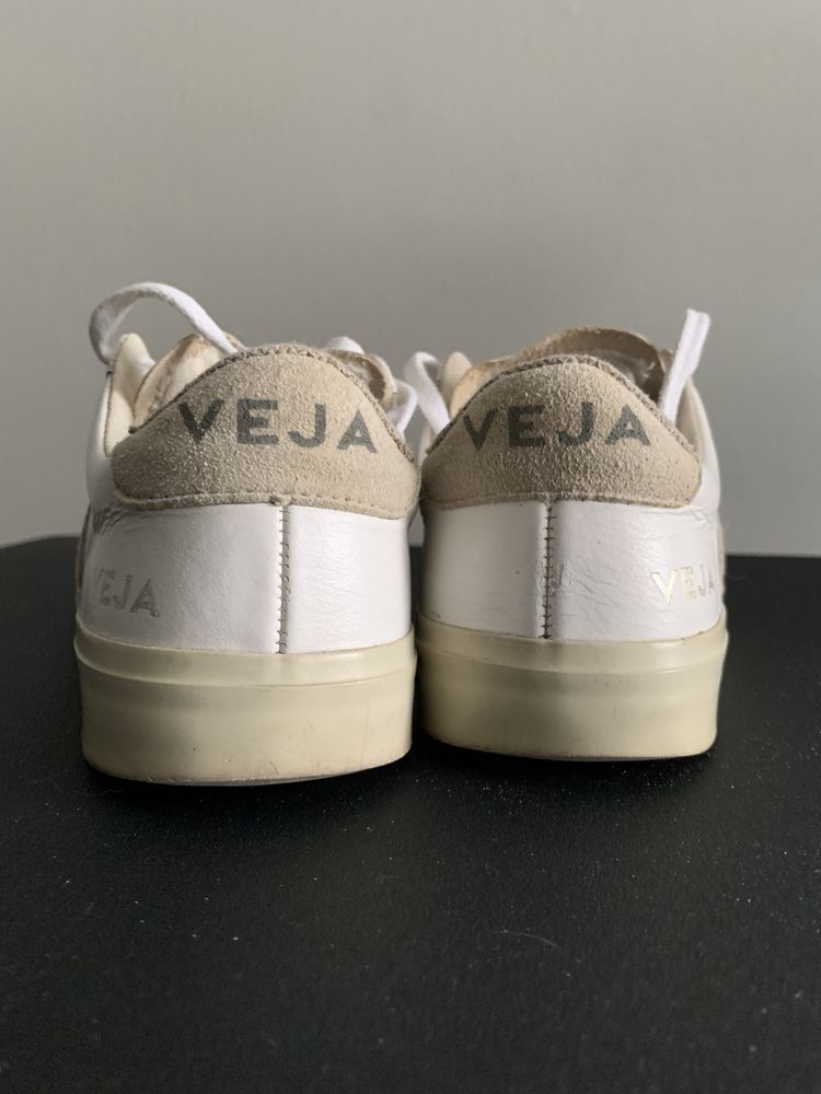 Кеды кроссовки веганского бренда Veja