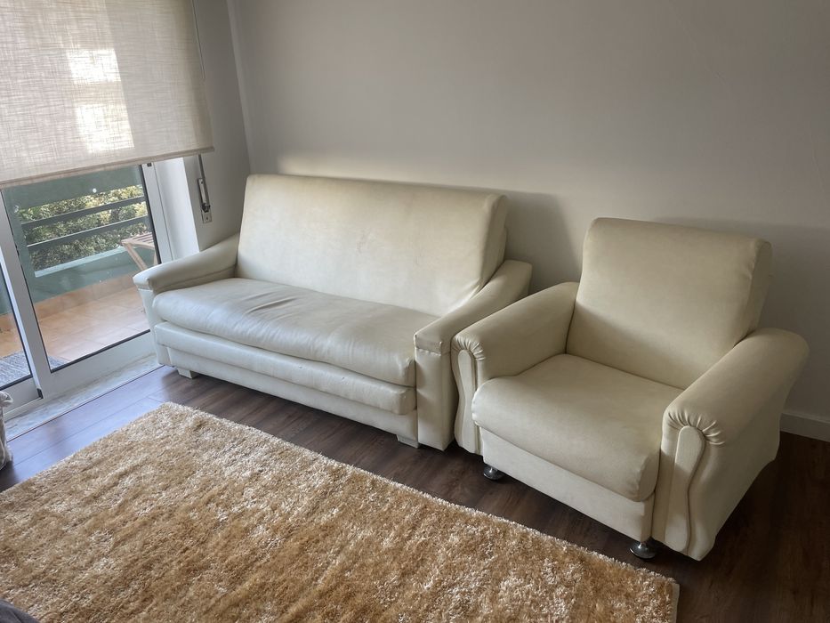 Sofa e poltrona beje