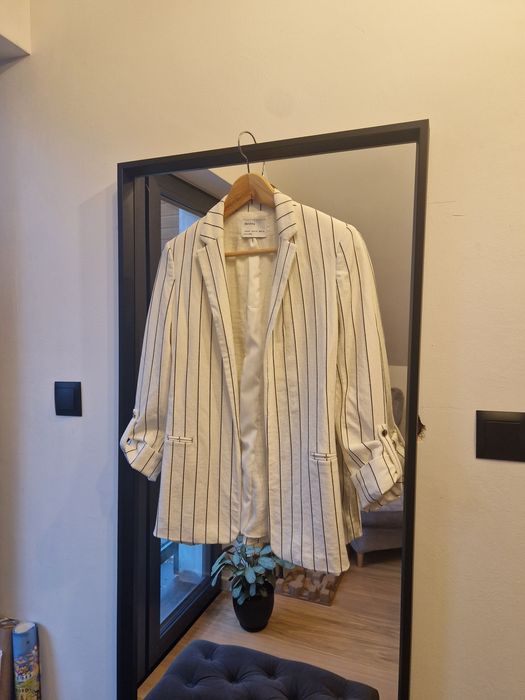 Marynarka Bershka XS kremowa