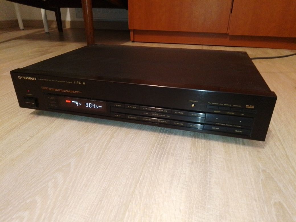 Segment radio FM/AM wieży Pioneer F-447 dobry stan