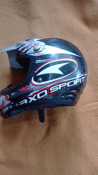 Kask cross czerwony THOR RACING r. L; Drugi kask r. M - gratis