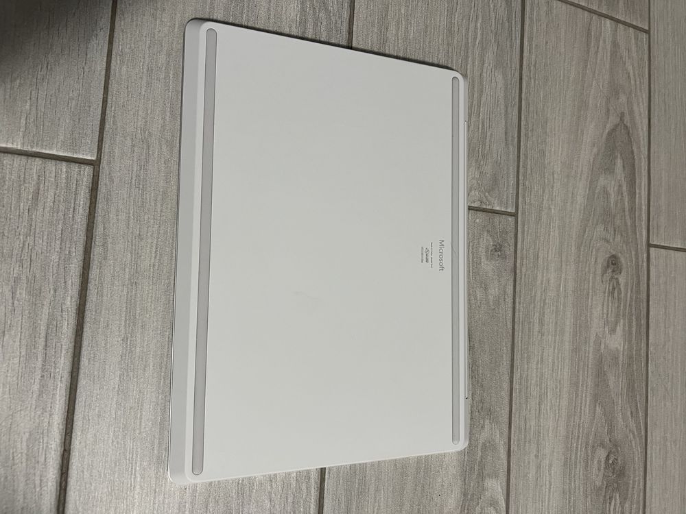 Microsoft surface go 2 laptop, /i5 1035G1/8gb/128gb