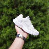 Жіночі кросівки Nike Vomero 5 білі з сірим 20969 ТОП