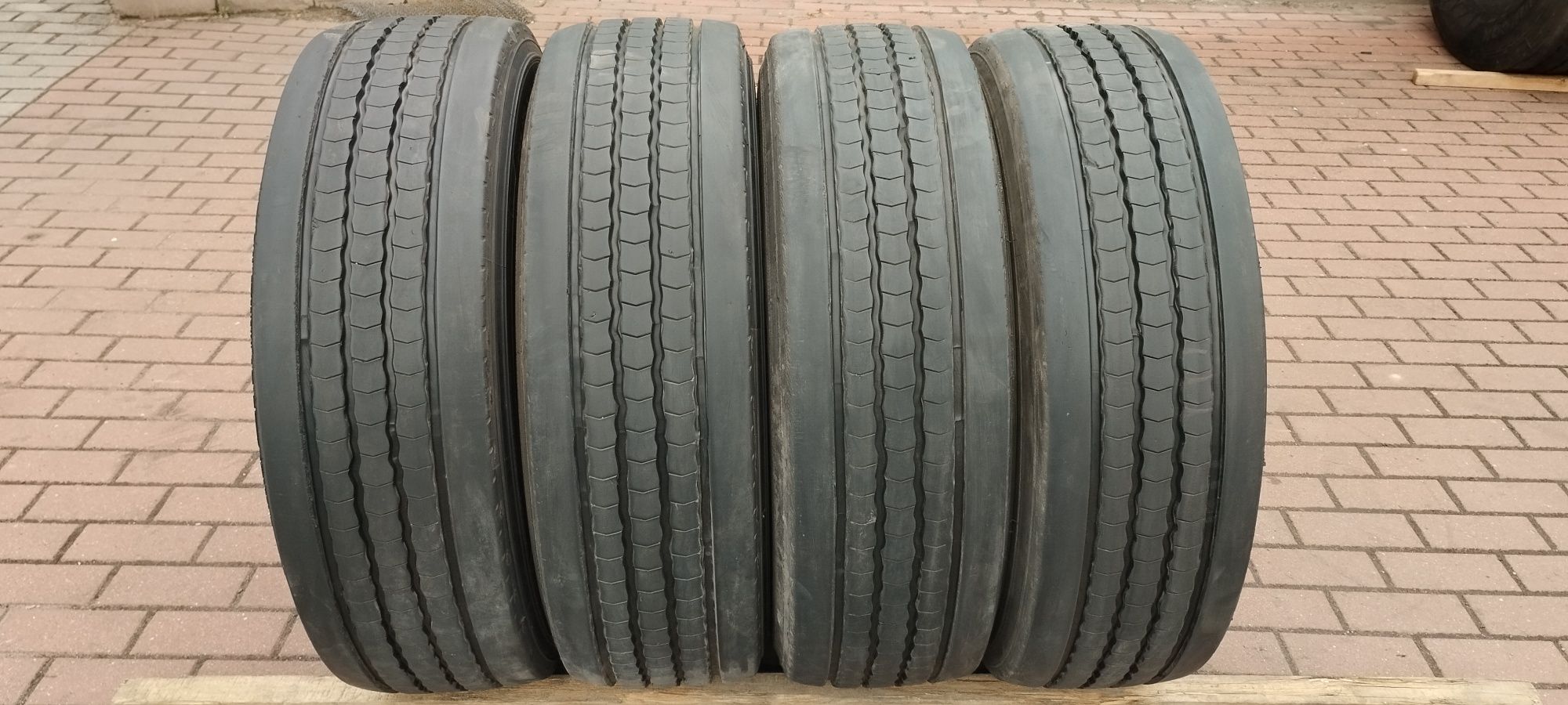 Michelin 265/70R19.5, 11mm, 2022r, bezNapraw, 265/70/19.5, Wysyłka