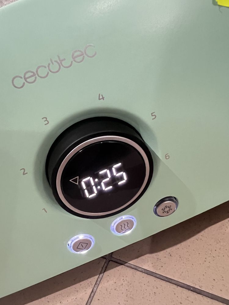 Toster/ opiekacz Cecotec