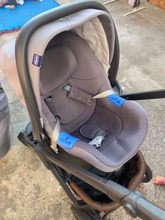 Carrinho trio Chicco