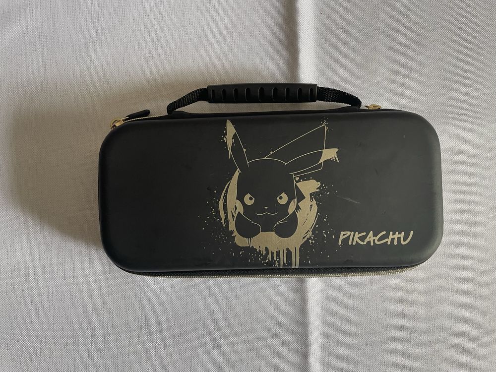 Nintendo Switch OLED + pokrowiec