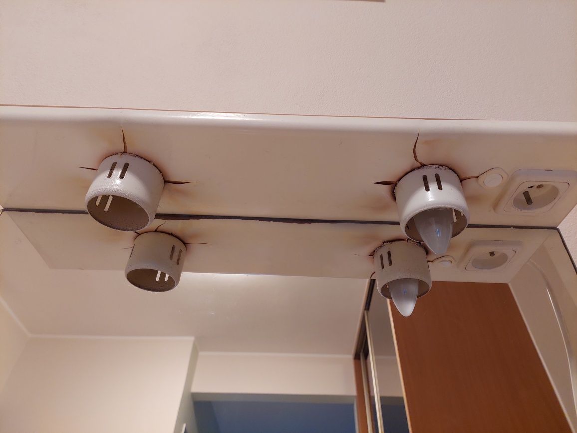 Lustro 60x110 z oświetleniem Bródno