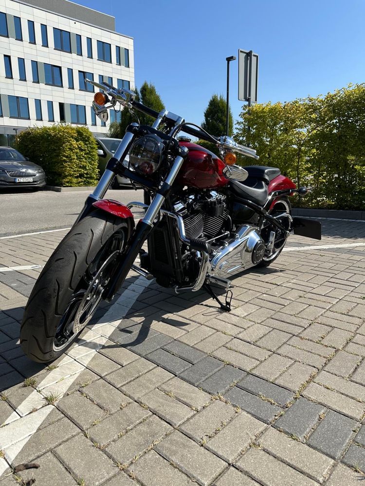 Harley - Davidson Softail Breakout