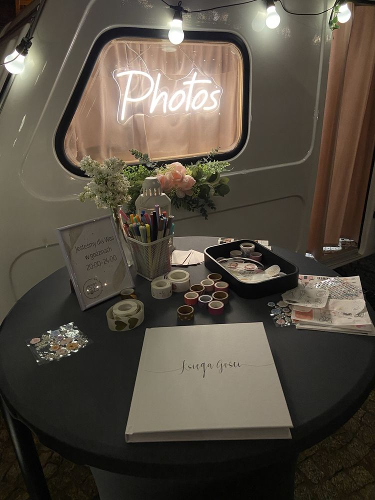 WOLNY TERMIN ! Fotobudka w przyczepie kempingowej -wesele, ślub, event