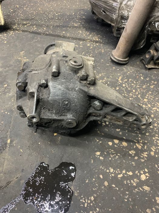 ML W163 в продаже передний и задний редуктор