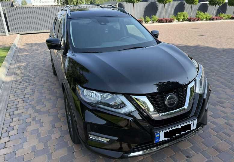 Продаю Nissan Rogue SV 2018 2.5L на повному приводі