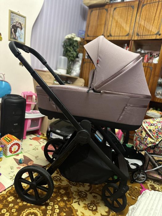 Детская коляска 2 в 1 Carrello Omega Plus