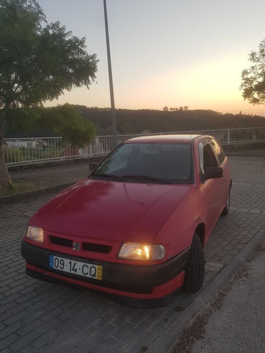 Seat Ibiza 1.9D Vermelho