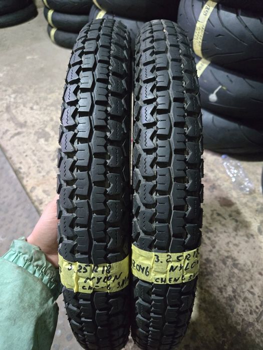 100/90R18 3.50 4.00 110/80 130/70 130/80 140 80 18 великий вибір