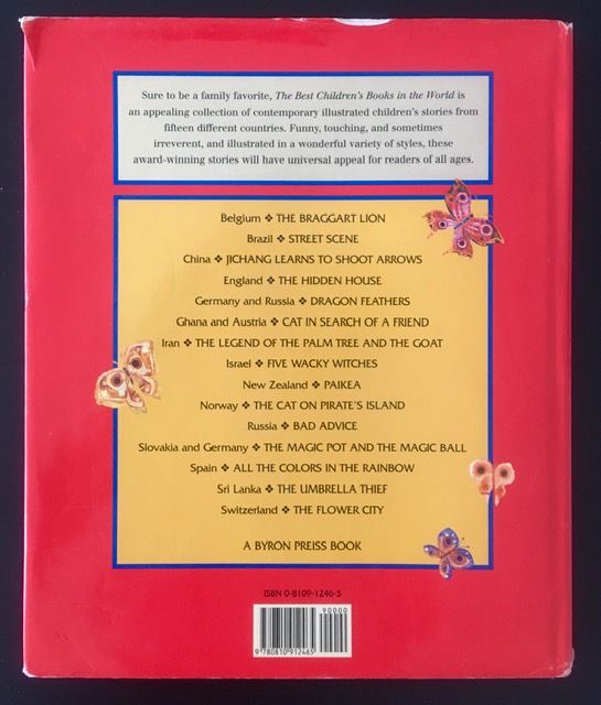 Livro “The Best Children’s Books in The World”