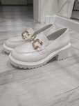 Buty na koturnie
