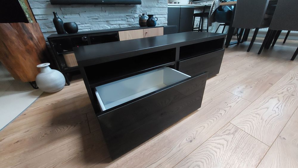 Szafka RTV Ikea Besta