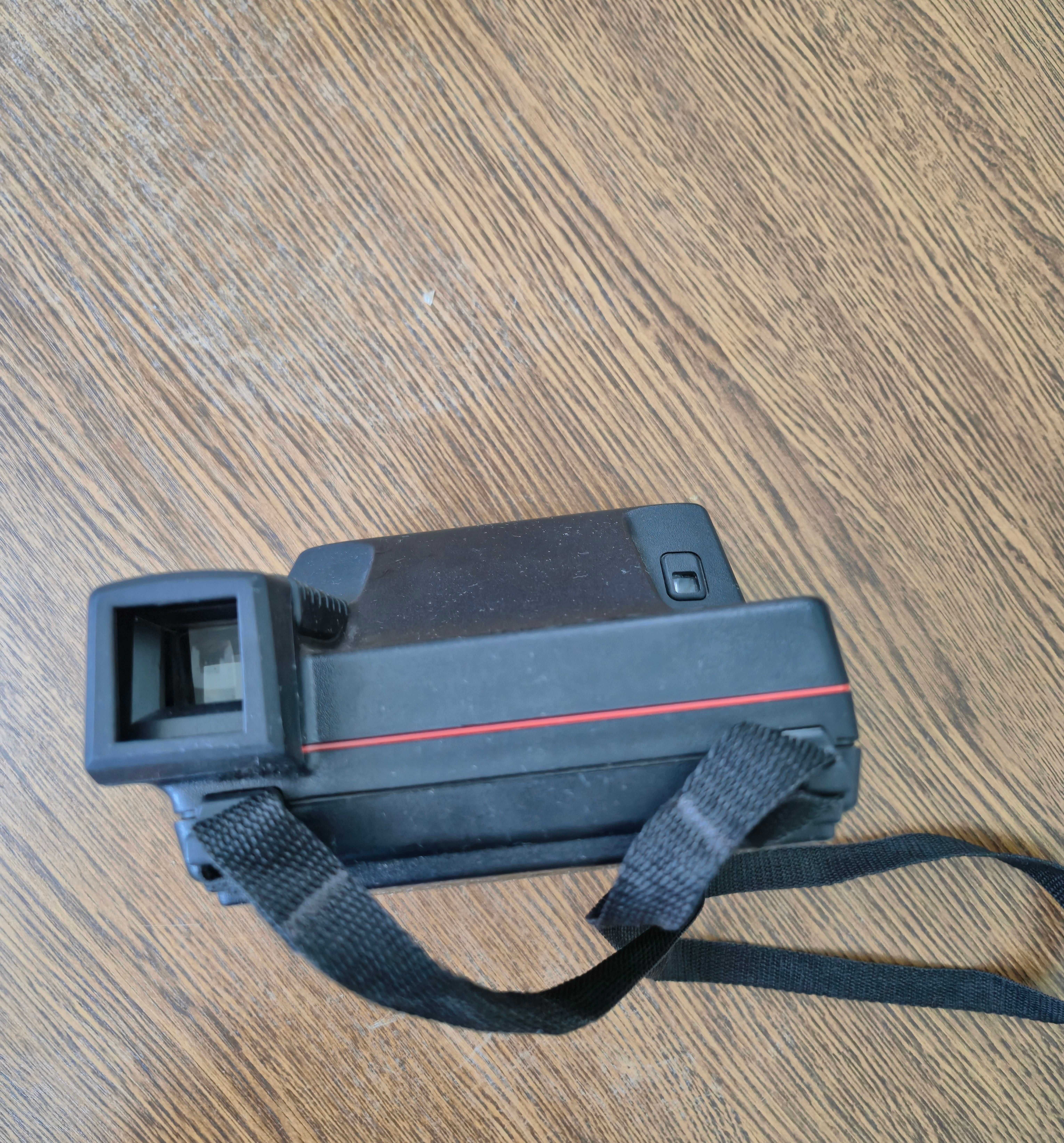 Продам фотоапарат миттєвого друку Polaroid Impulse SE made in U.K.