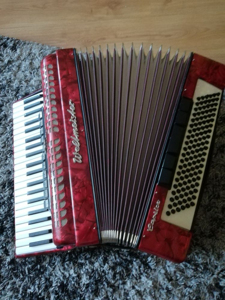 Sprzedam Akordeon Weltmeiser Caprice 120 basow