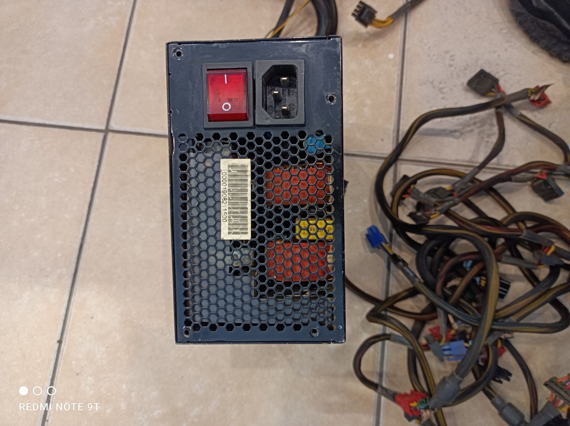 Zasilacz komputerowy MODECOM 1500W.
