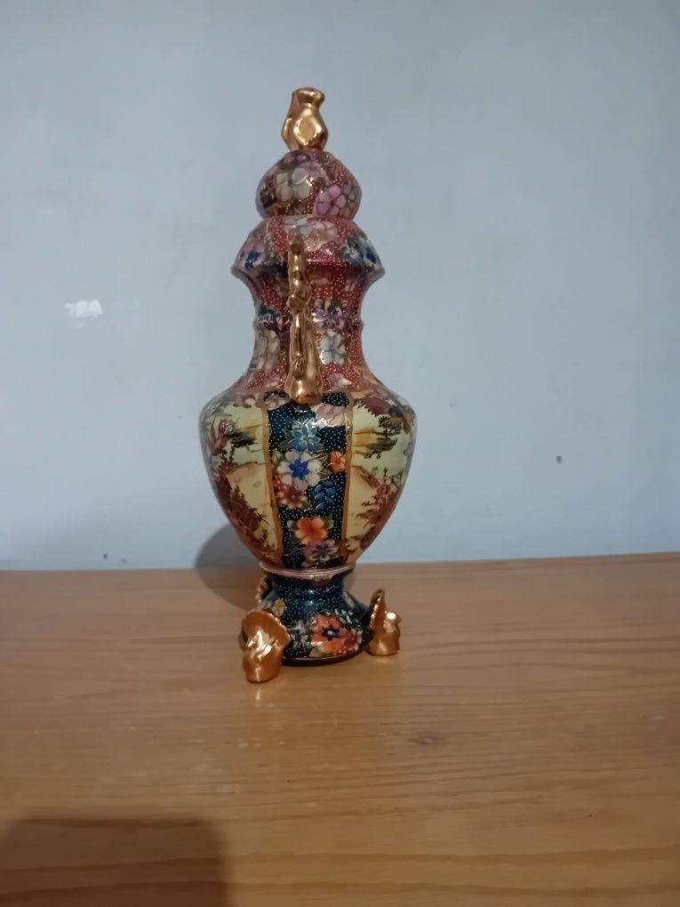 Pote chinês.     .