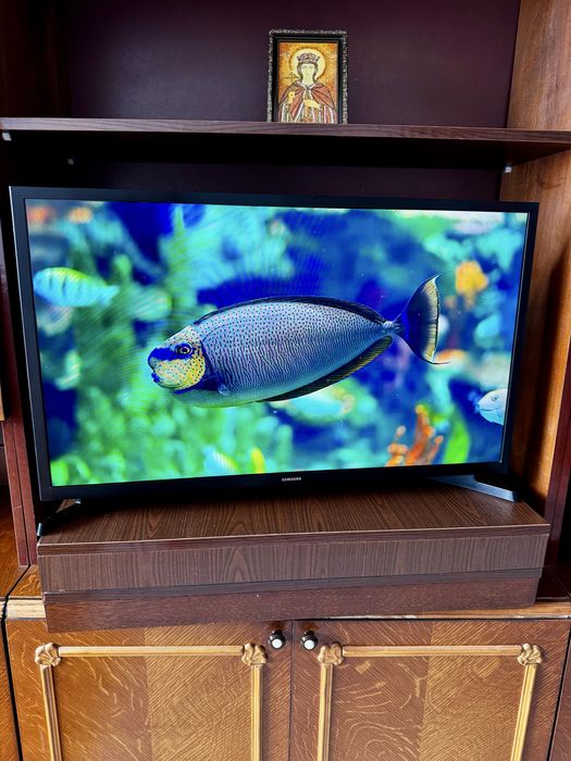 Телевізор Samsung UE32T4500AU, 32
