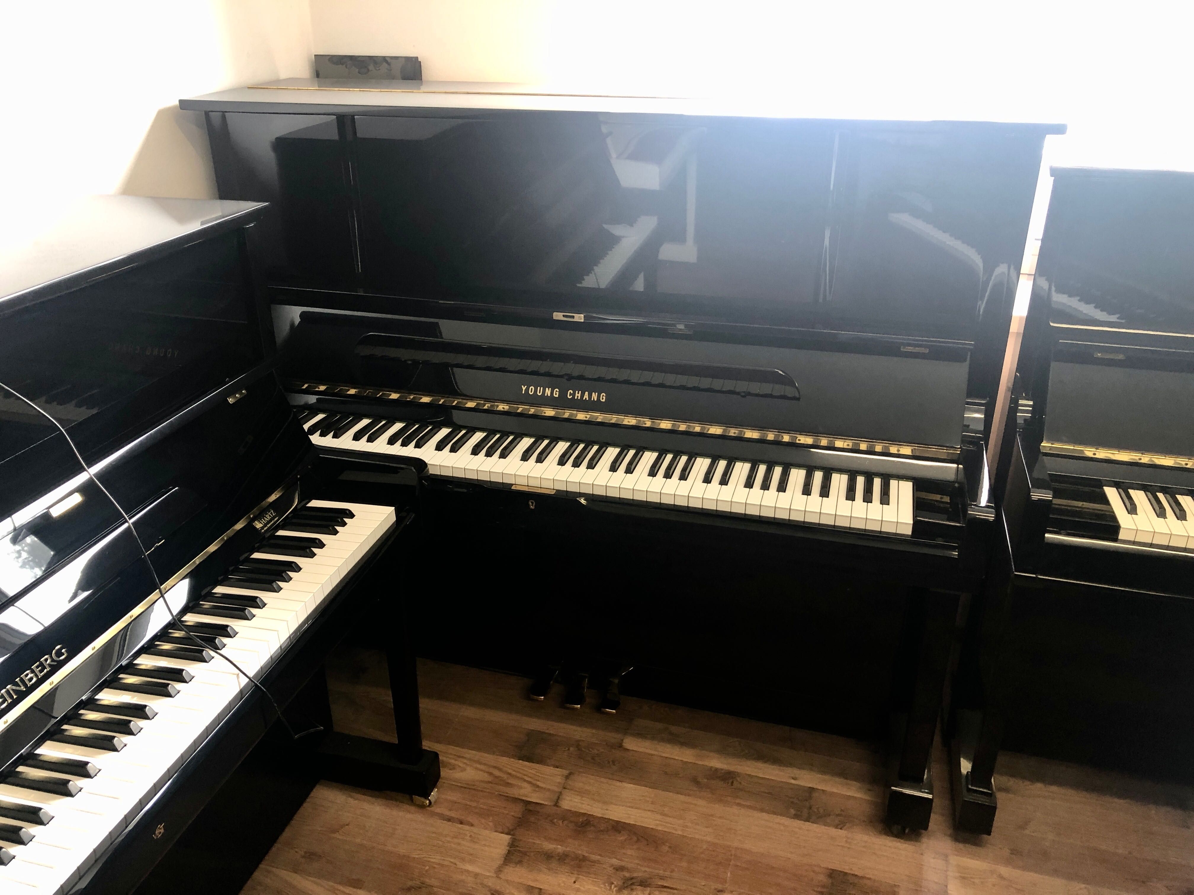 Pianino Young Chang 131 yamaha U3