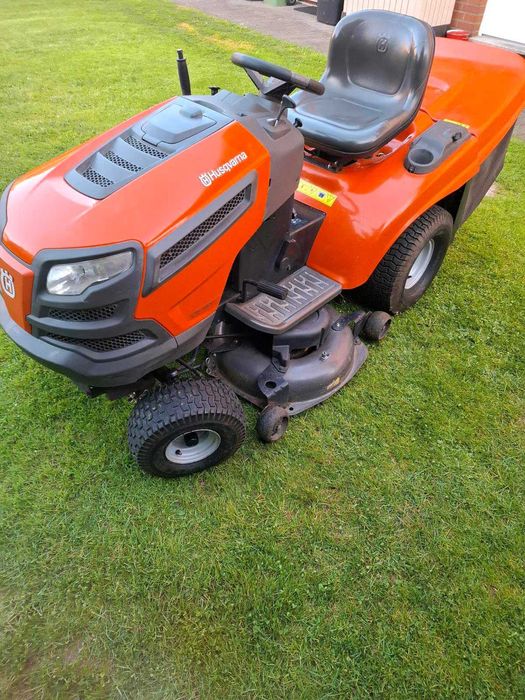 Kosiarka traktorek Husqvarna CTH 182t