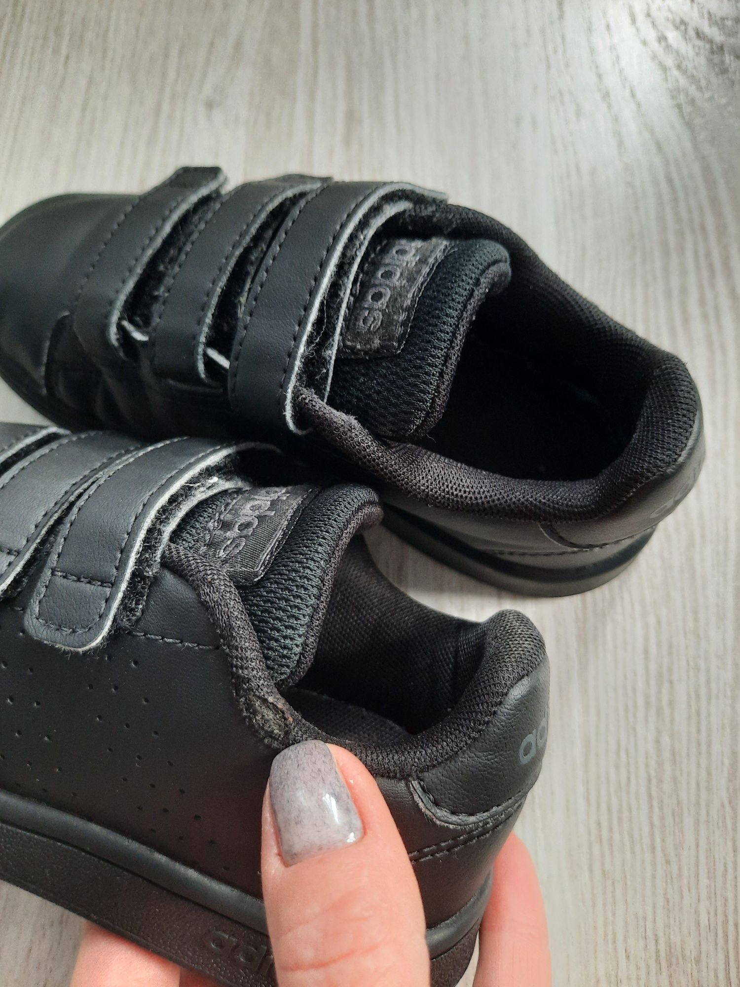 Кожаные кроссовки кросівки на липучках Adidas оригинал р.28 18см