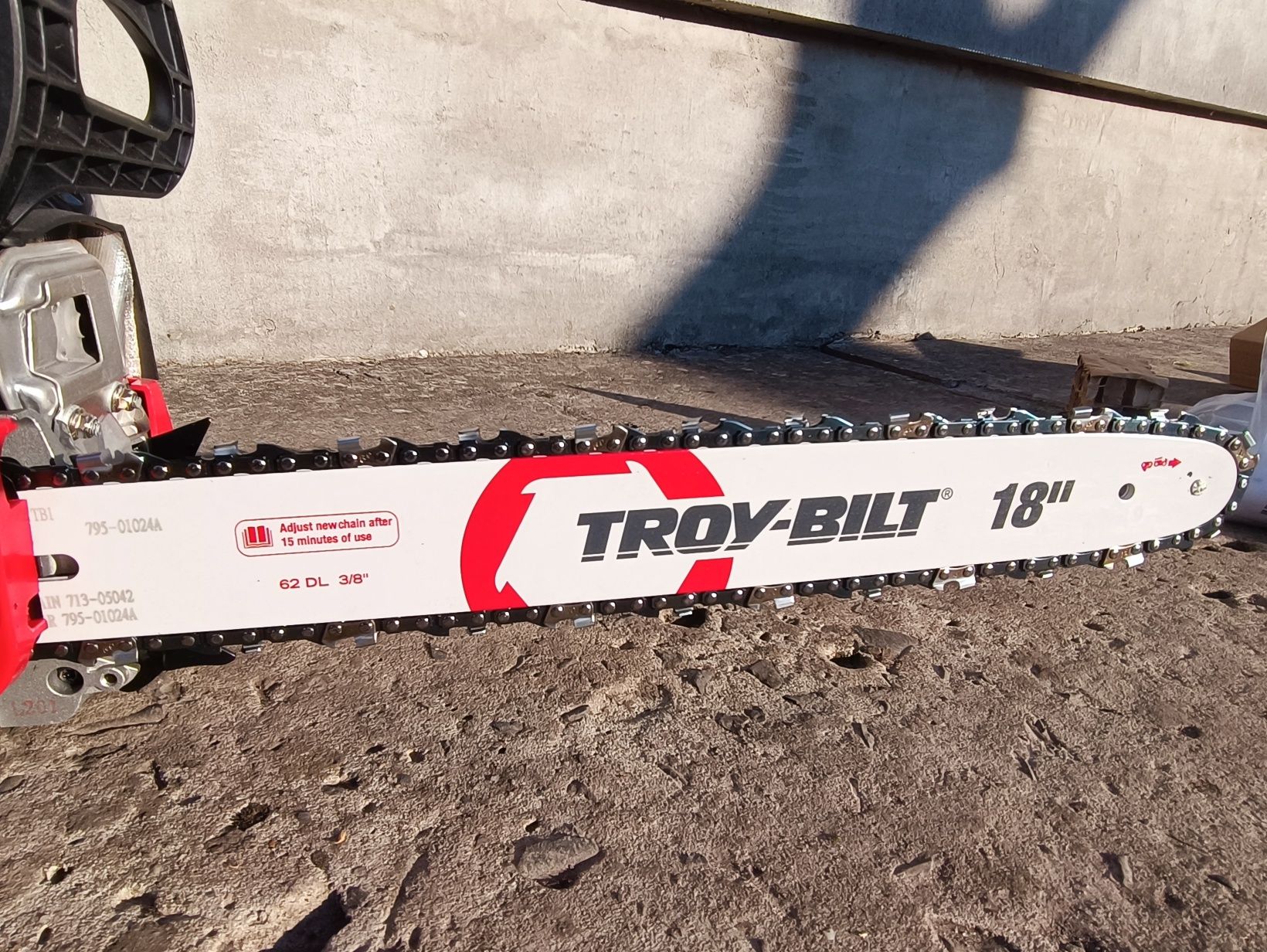 Бензинова пилка Troy-bilt TB4218 з США