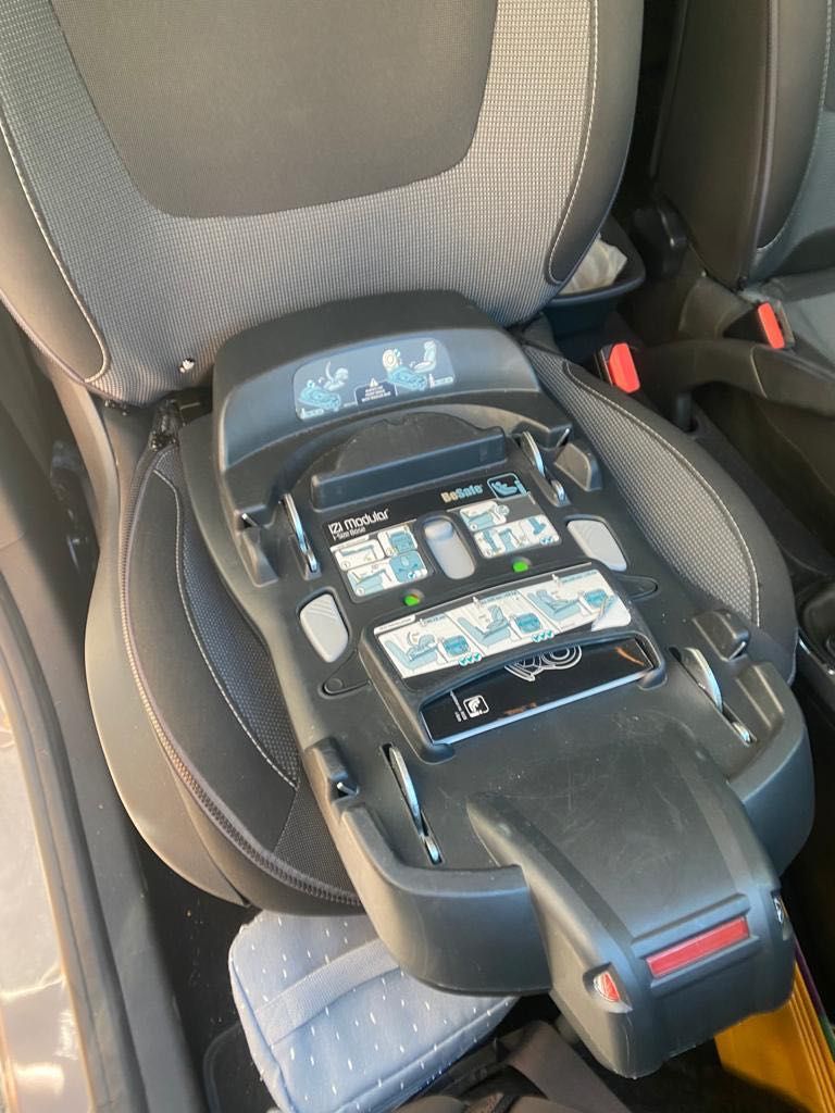 Ovo  e isofix com pouco uso